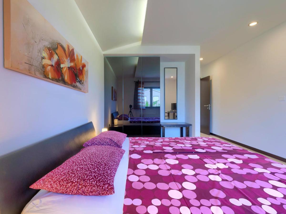 Holiday Home Andrea - Pul463 By Interhome ชีชาน ภายนอก รูปภาพ